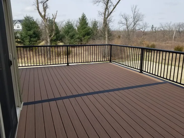 Big Lake 2020 Deckorators Mesa deck project - Foremost Construction